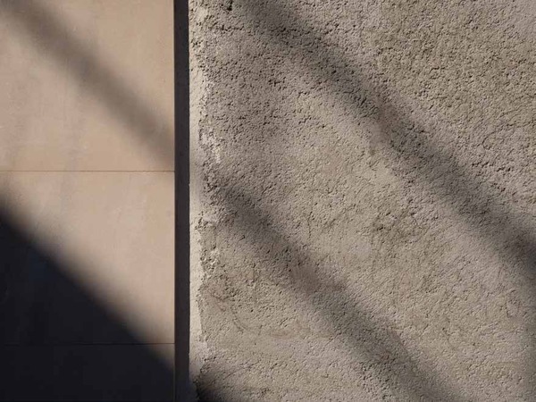 Lime plaster wall